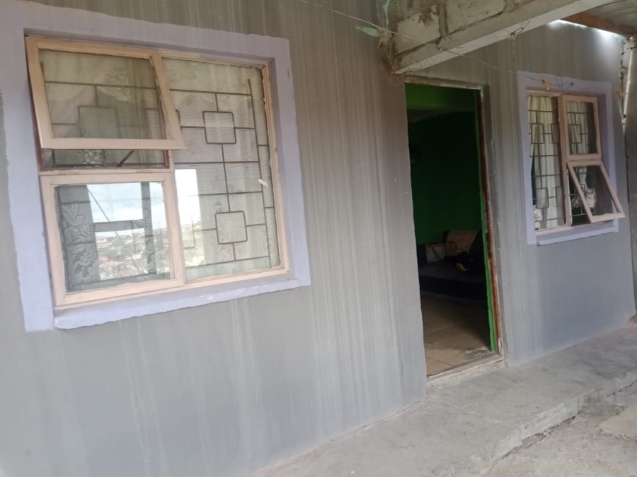 2 Bedroom Property for Sale in Bethelsdorp Eastern Cape